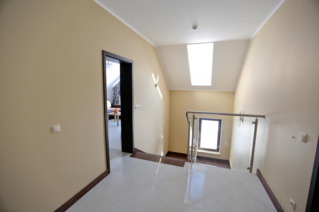Apartamenty Pod Skrzycznem 什切尔克 外观 照片