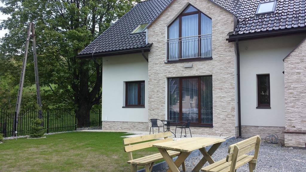 Apartamenty Pod Skrzycznem 什切尔克 外观 照片