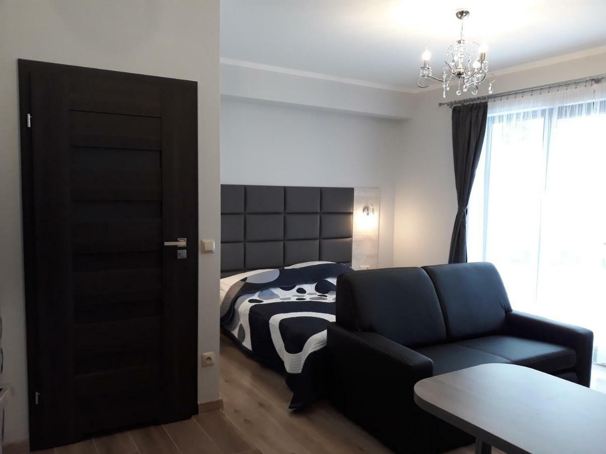Apartamenty Pod Skrzycznem 什切尔克 外观 照片