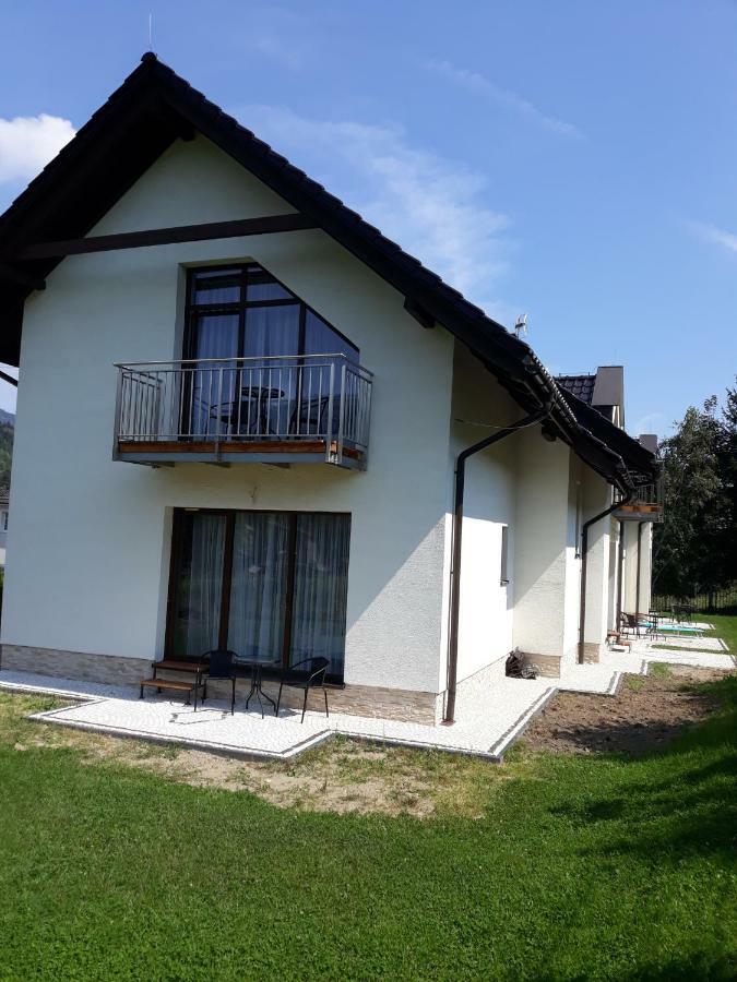 Apartamenty Pod Skrzycznem 什切尔克 外观 照片